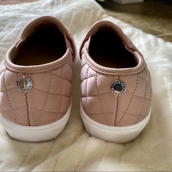 Steve Madden Slip on Sneakers - Picture 4 of 5